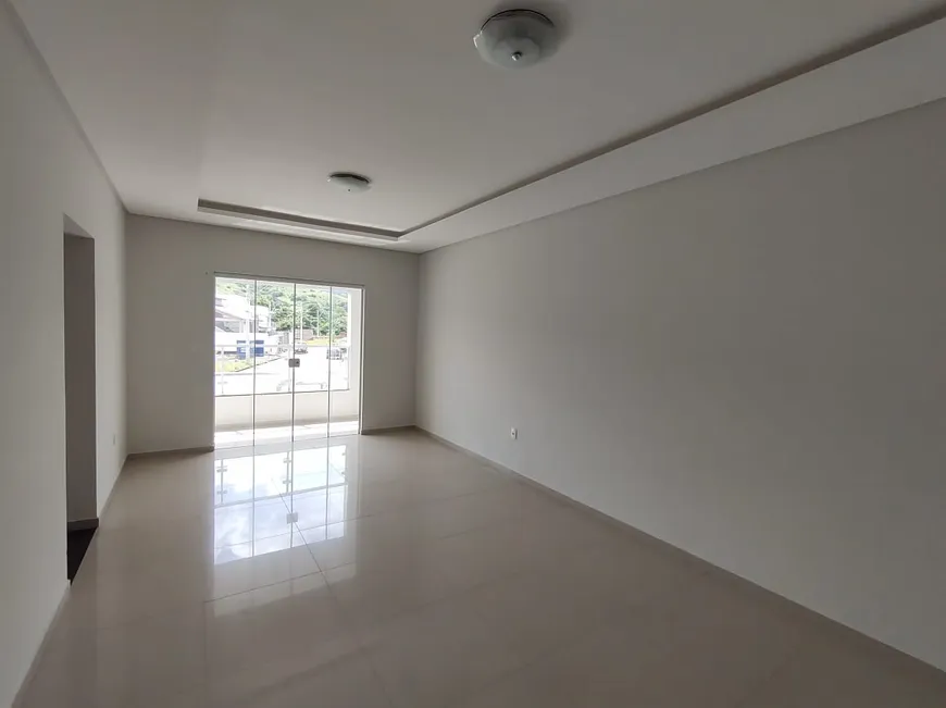 Foto 1 de Apartamento com 3 Quartos à venda, 78m² em Nossa Senhora da Agonia, Itajubá