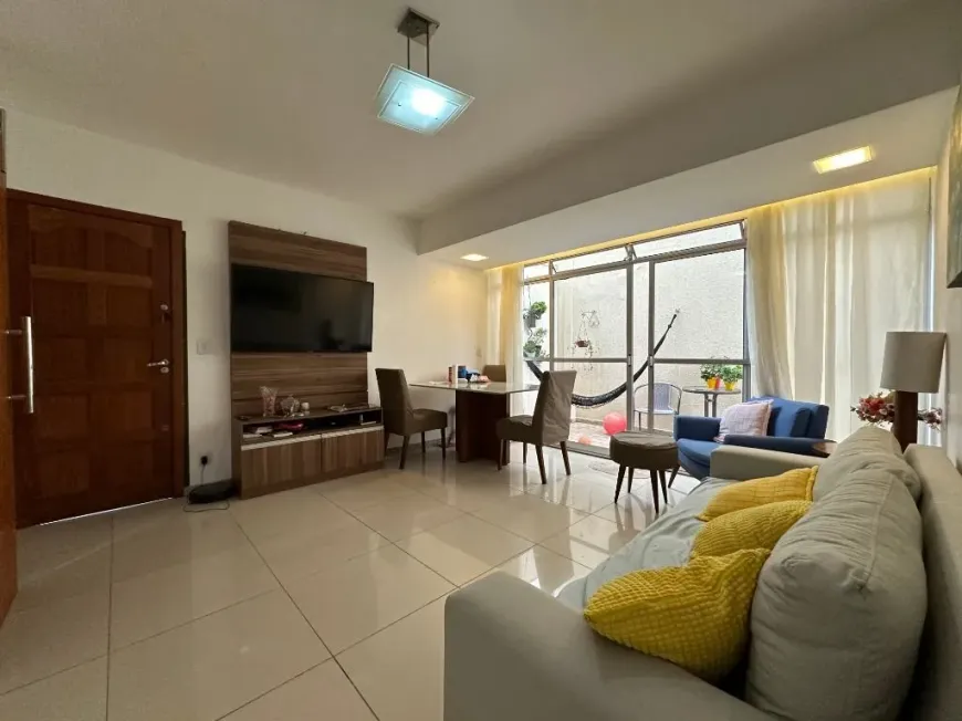 Foto 1 de Apartamento com 3 Quartos à venda, 150m² em Caiçaras, Belo Horizonte