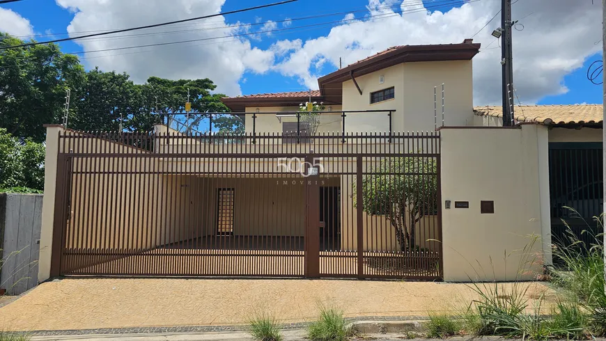 Foto 1 de Sobrado com 4 Quartos à venda, 308m² em Brasil, Itu