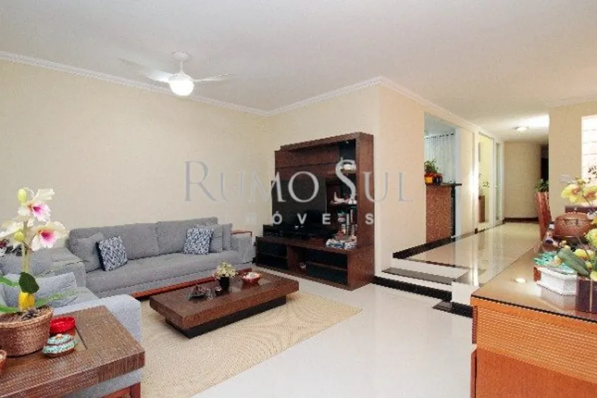 Foto 1 de Casa com 3 Quartos à venda, 140m² em Vila Arriete, São Paulo