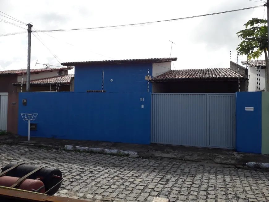 Foto 1 de Casa de Condomínio com 3 Quartos à venda, 115m² em Parque de Exposições, Parnamirim