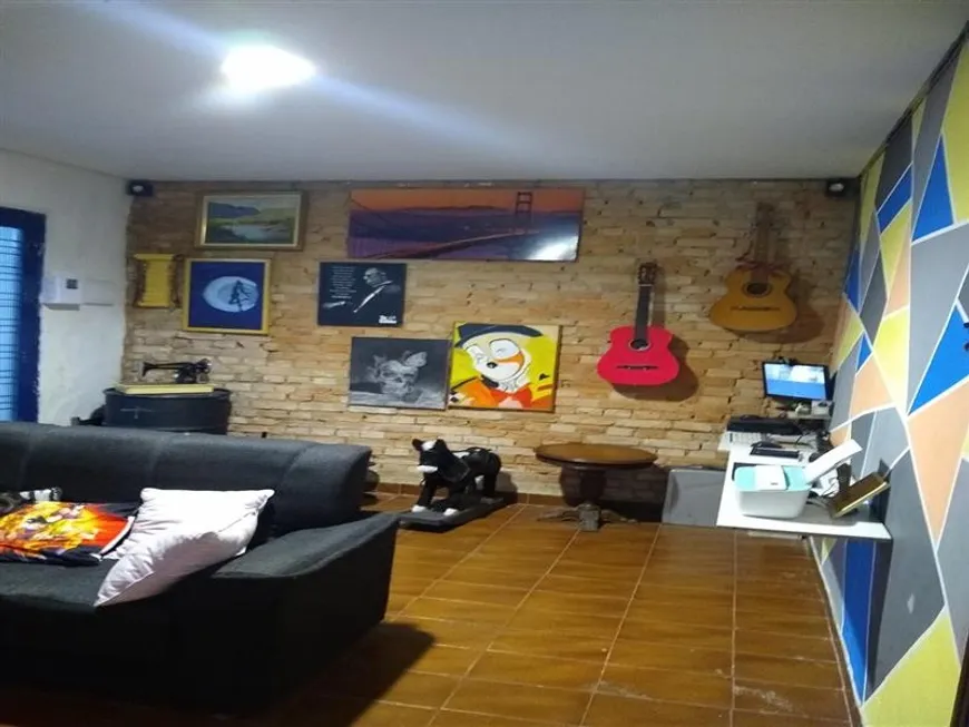 Foto 1 de Casa com 2 Quartos à venda, 90m² em Quinta da Paineira, São Paulo