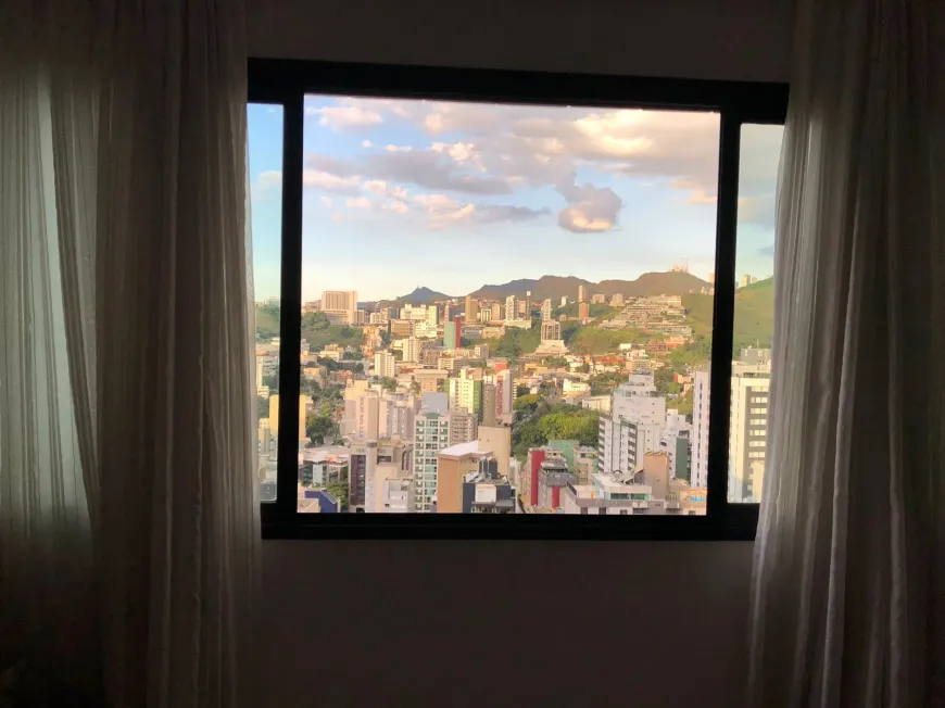 Foto 1 de Apartamento com 4 Quartos à venda, 156m² em Buritis, Belo Horizonte