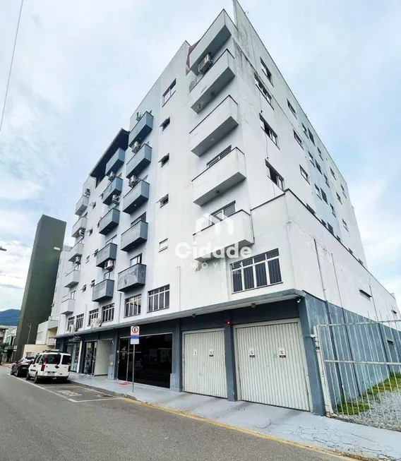 Foto 1 de Apartamento com 3 Quartos para alugar, 100m² em Centro, Jaraguá do Sul