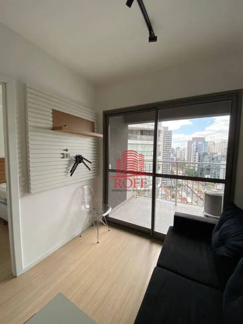 Foto 1 de Apartamento com 1 Quarto para alugar, 27m² em Vila Olímpia, São Paulo