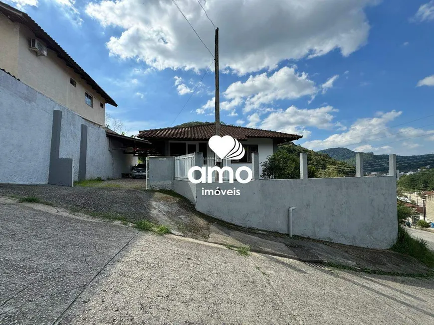 Foto 1 de Casa com 2 Quartos à venda, 60m² em Limeira Baixa, Brusque