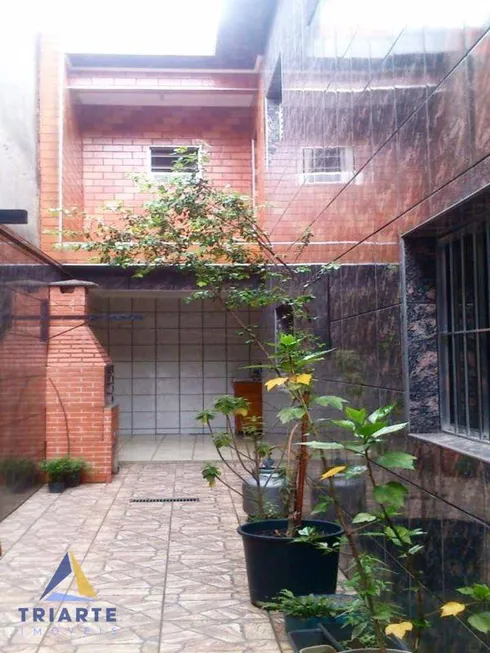 Foto 1 de Sobrado com 4 Quartos à venda, 258m² em Parque Santa Teresa, Carapicuíba