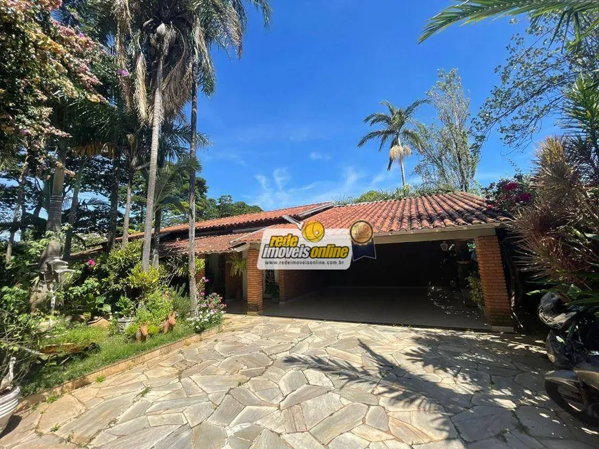 Foto 1 de Casa com 4 Quartos à venda, 529m² em Estados Unidos, Uberaba