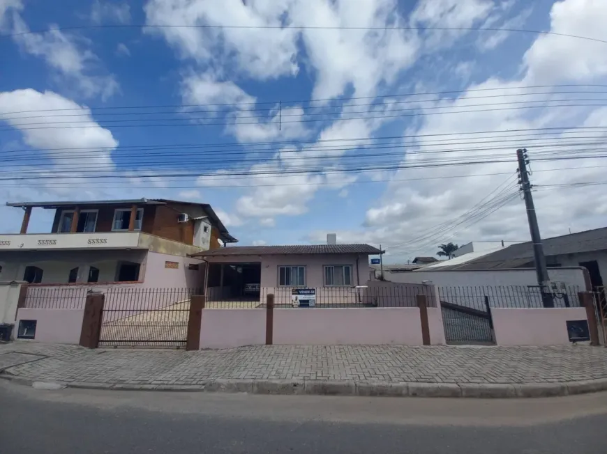 Foto 1 de Casa com 4 Quartos à venda, 176m² em Sao Domingos, Navegantes