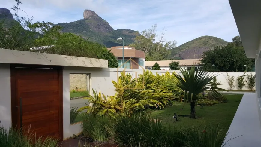 Foto 1 de Casa com 5 Quartos à venda, 900m² em Itanhangá, Rio de Janeiro