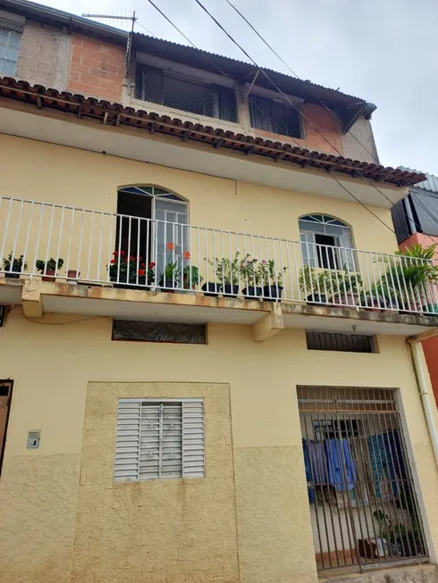 Foto 1 de Casa com 12 Quartos à venda, 300m² em São Marcos, Belo Horizonte