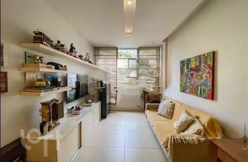 Foto 1 de Apartamento com 3 Quartos à venda, 97m² em Humaitá, Rio de Janeiro