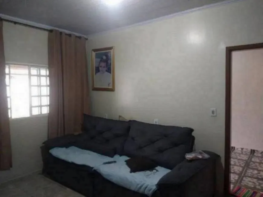 Foto 1 de Casa com 2 Quartos para venda ou aluguel, 58m² em Lobato, Salvador