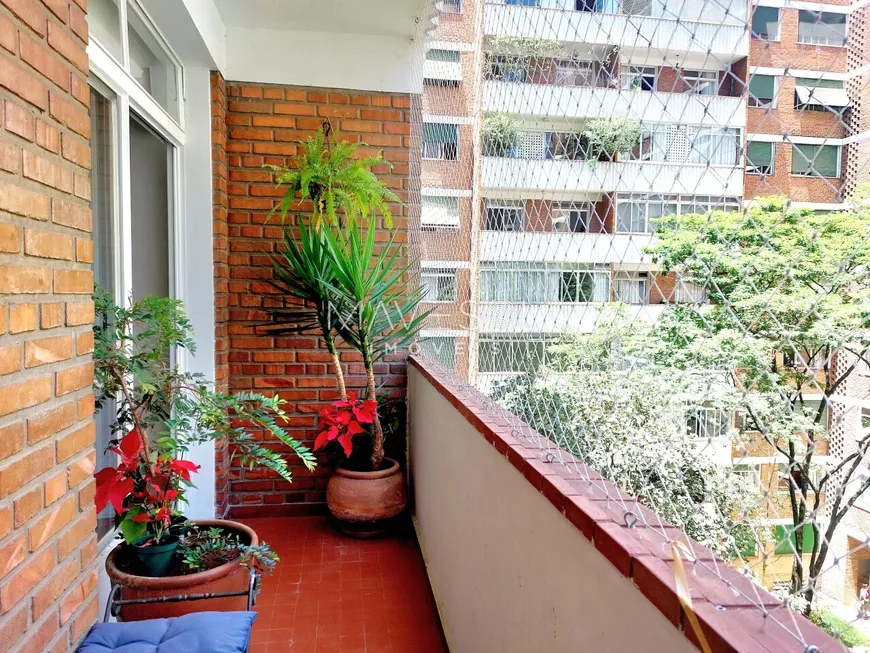 Foto 1 de Apartamento com 3 Quartos à venda, 132m² em Santa Cecília, São Paulo