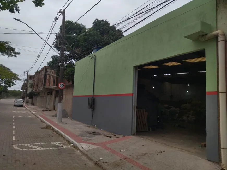 Foto 1 de Galpão/Depósito/Armazém à venda, 220m² em São Conrado, Vila Velha