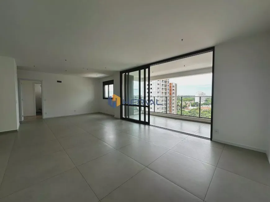 Foto 1 de Apartamento com 2 Quartos à venda, 112m² em Zona 08, Maringá