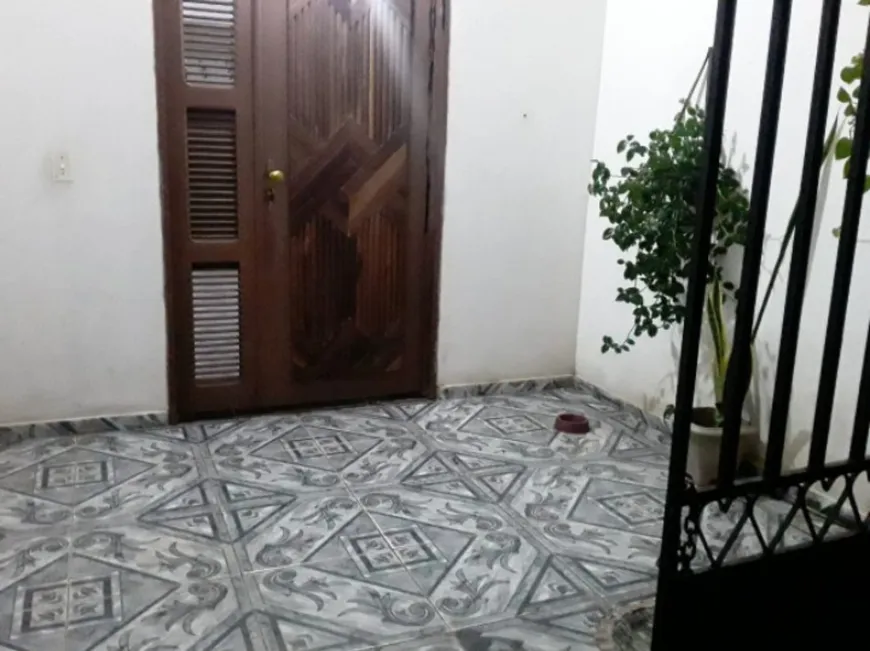 Foto 1 de Casa com 2 Quartos à venda, 60m² em Escada, Salvador