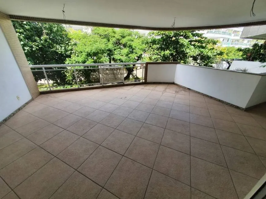 Foto 1 de Apartamento com 3 Quartos à venda, 115m² em Recreio Dos Bandeirantes, Rio de Janeiro