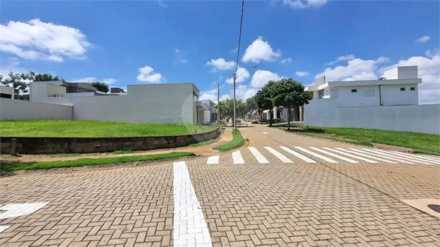Foto 1 de Lote/Terreno à venda, 362m² em Parque Sisi, São Carlos