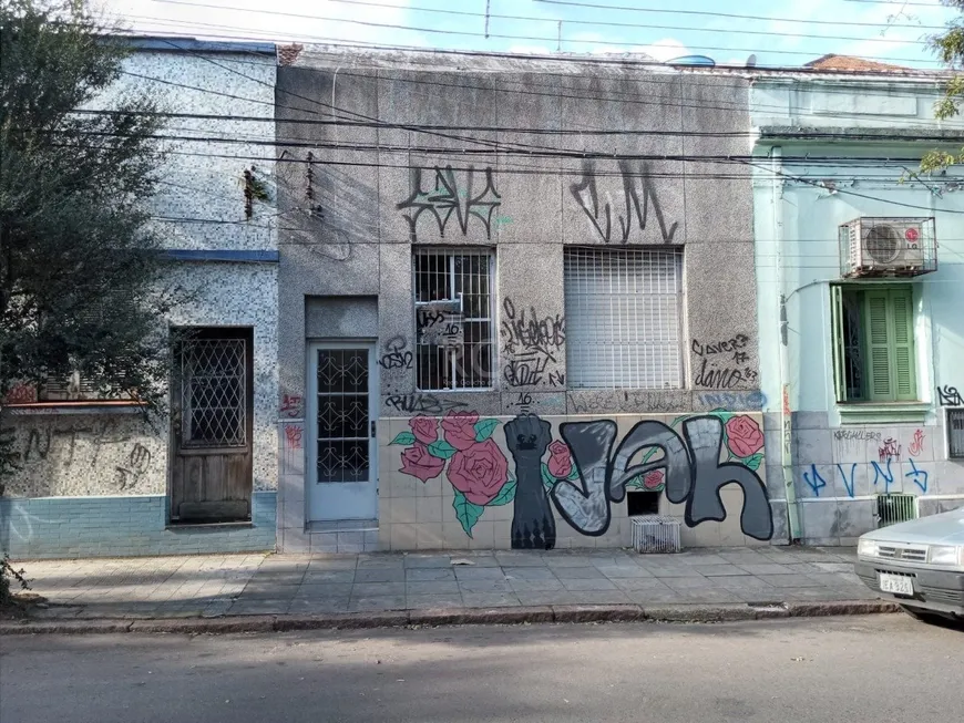 Foto 1 de Casa com 2 Quartos à venda, 69m² em Cidade Baixa, Porto Alegre