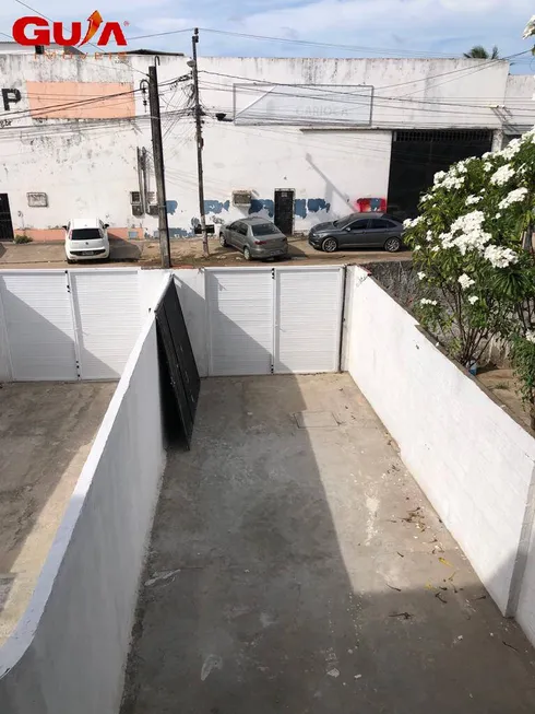 Foto 1 de Casa com 2 Quartos para alugar, 80m² em Cajazeiras, Fortaleza