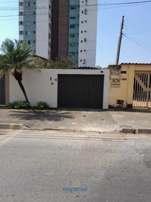 Foto 1 de Casa com 2 Quartos para alugar, 80m² em Jardim América, Goiânia