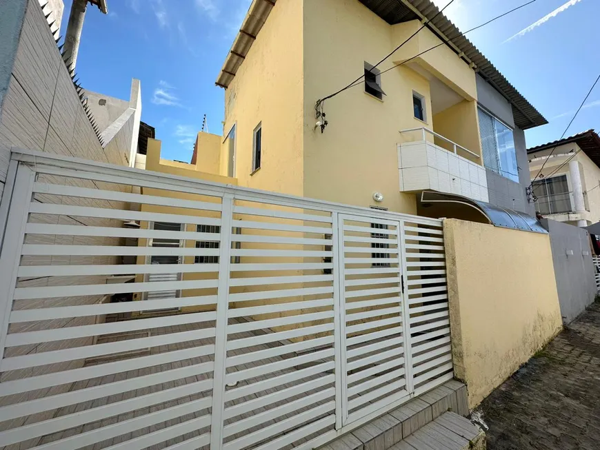 Foto 1 de Casa com 2 Quartos à venda, 72m² em Stella Maris, Salvador