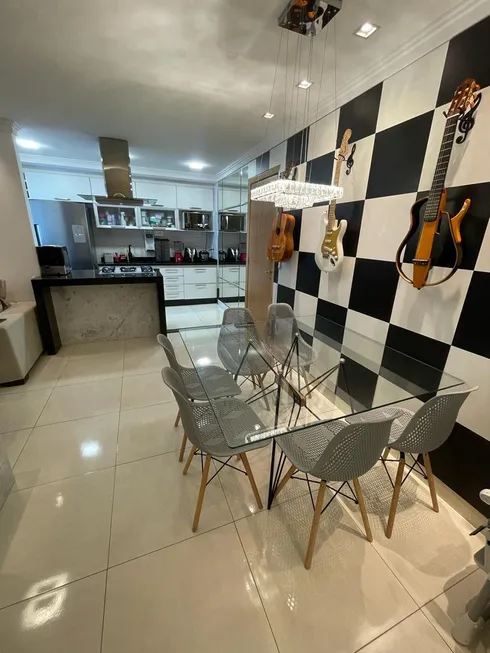 Foto 1 de Apartamento com 2 Quartos à venda, 64m² em Setor Bueno, Goiânia