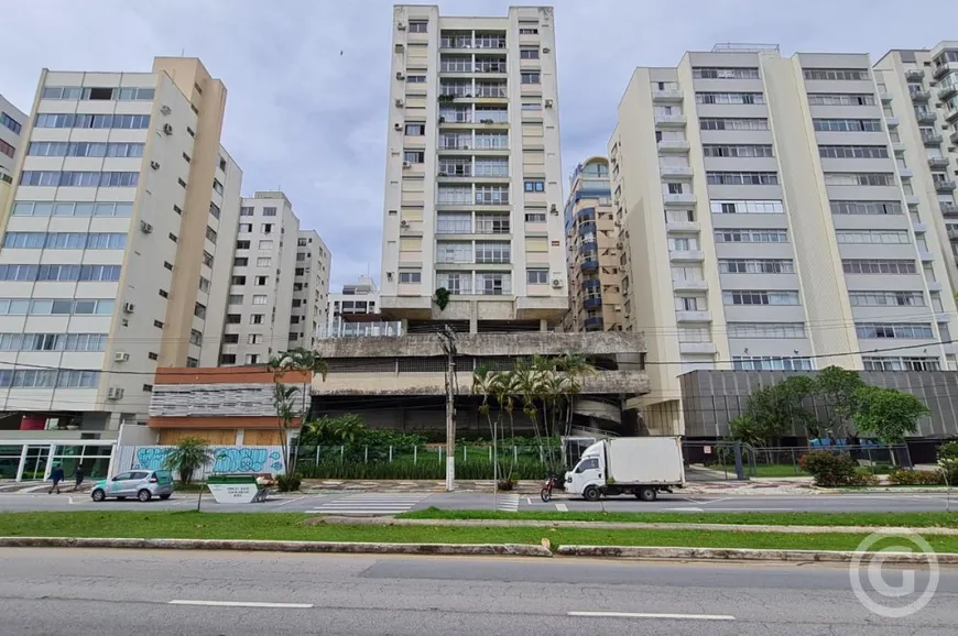 Foto 1 de Apartamento com 3 Quartos para alugar, 92m² em Centro, Florianópolis