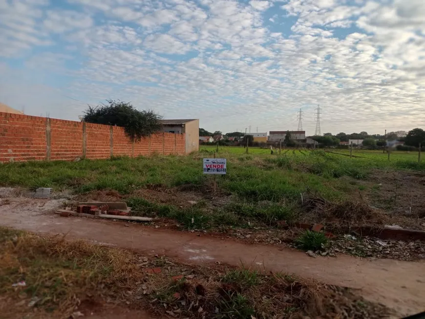 Foto 1 de Lote/Terreno à venda, 332m² em Jardim Três Lagoas, Maringá