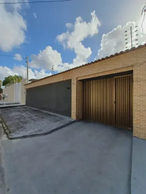 Foto 1 de Casa com 3 Quartos à venda, 143m² em Bongi, Recife