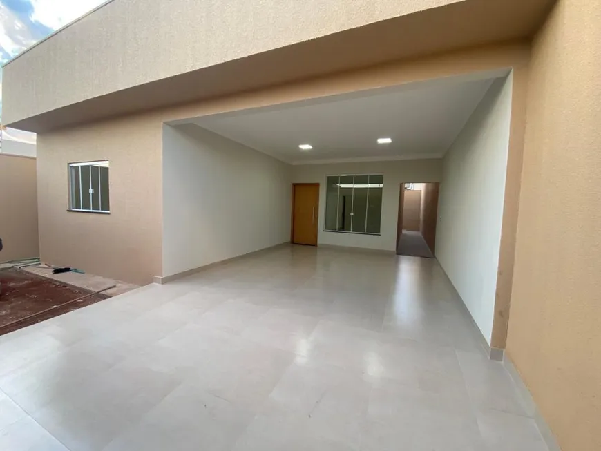 Foto 1 de Casa com 3 Quartos à venda, 130m² em Jardim Italia, Anápolis