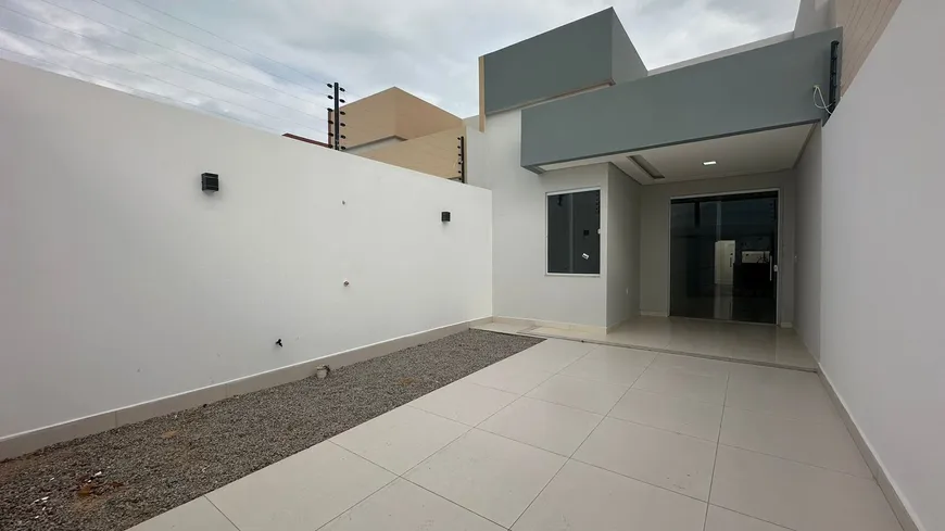 Foto 1 de Casa com 3 Quartos à venda, 83m² em Antonio Cassimiro, Petrolina