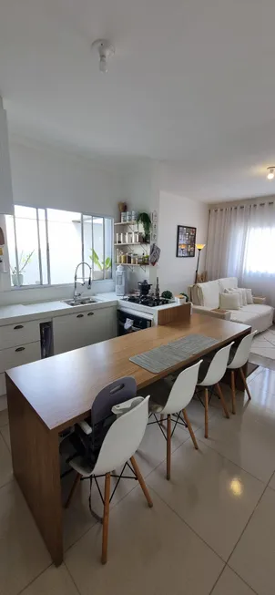 Foto 1 de Casa com 2 Quartos à venda, 70m² em Jardim Cambuci, Mogi das Cruzes