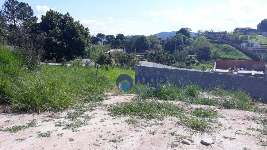 Foto 1 de Lote/Terreno à venda, 840m² em Chácaras Guanabara, Guararema