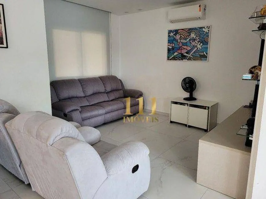 Foto 1 de Casa de Condomínio com 3 Quartos à venda, 210m² em Urbanova, São José dos Campos