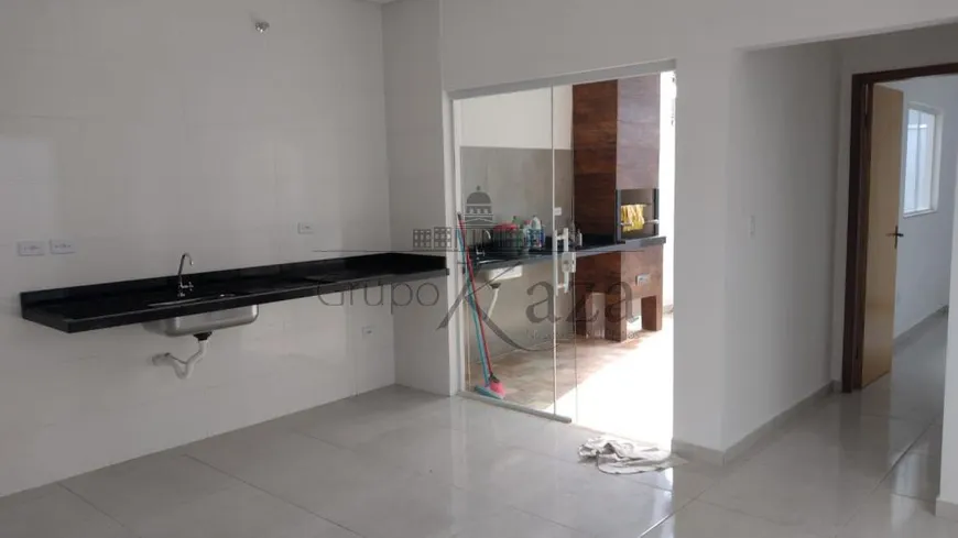 Foto 1 de Casa com 3 Quartos à venda, 88m² em Residencial Santa Paula, Jacareí