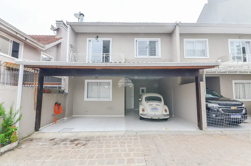 Foto 1 de Sobrado com 3 Quartos à venda, 111m² em Santa Felicidade, Curitiba