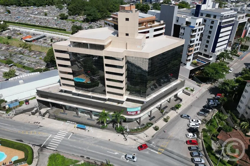 Foto 1 de Ponto Comercial para alugar, 100m² em Itacorubi, Florianópolis