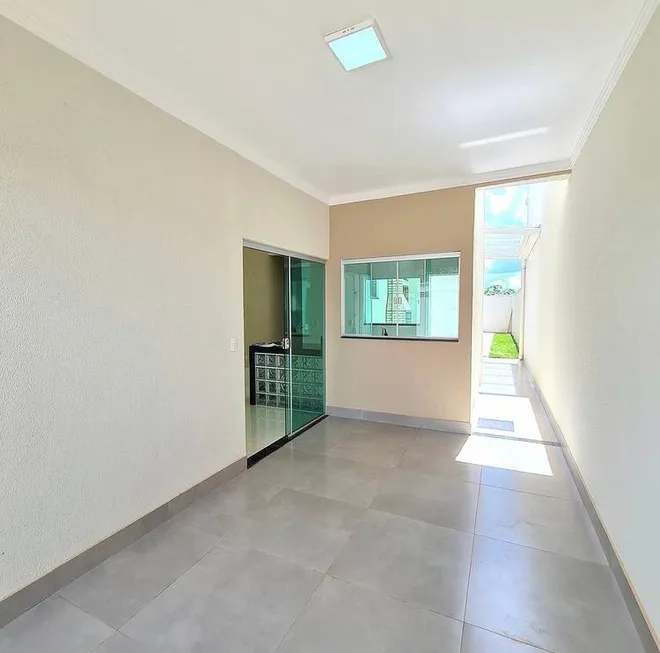 Foto 1 de Casa com 2 Quartos à venda, 110m² em Jardim Varan, Suzano