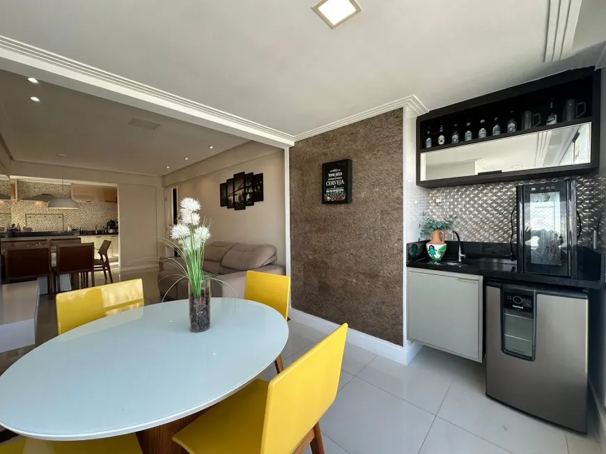 Foto 1 de Apartamento com 3 Quartos à venda, 76m² em Patamares, Salvador