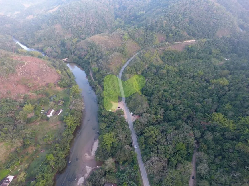 Foto 1 de Fazenda/Sítio à venda, 30000m² em Centro, Casimiro de Abreu