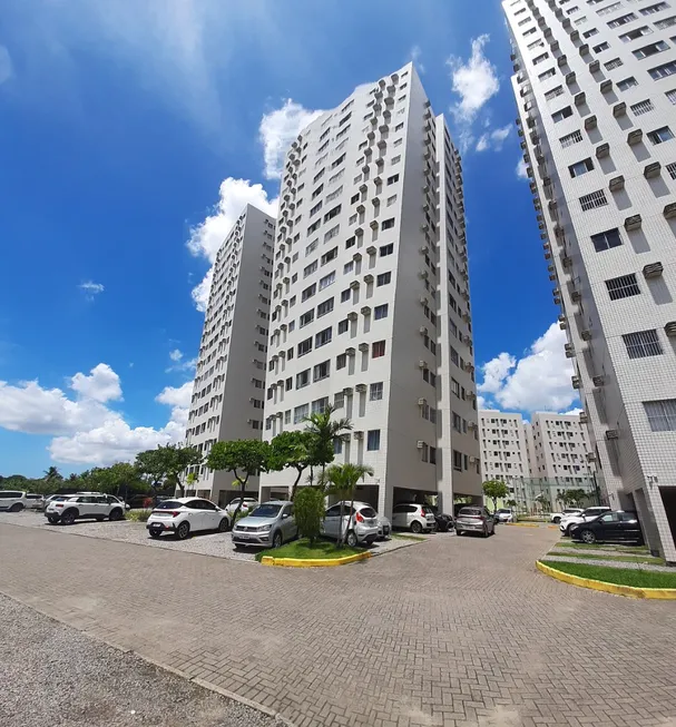 Foto 1 de Apartamento com 3 Quartos para alugar, 56m² em Artur Lundgren I, Paulista