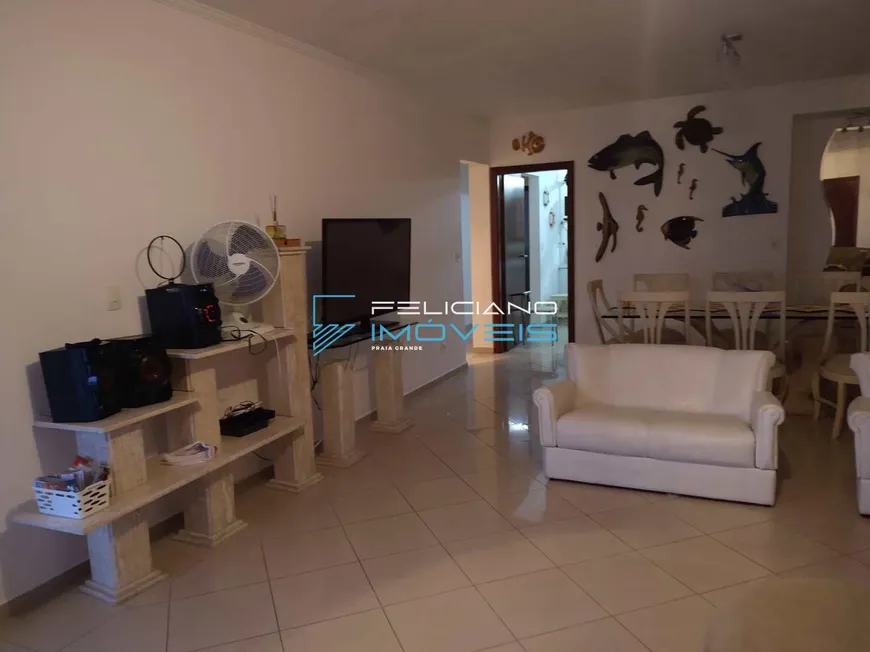 Foto 1 de Apartamento com 3 Quartos à venda, 200m² em Vila Tupi, Praia Grande