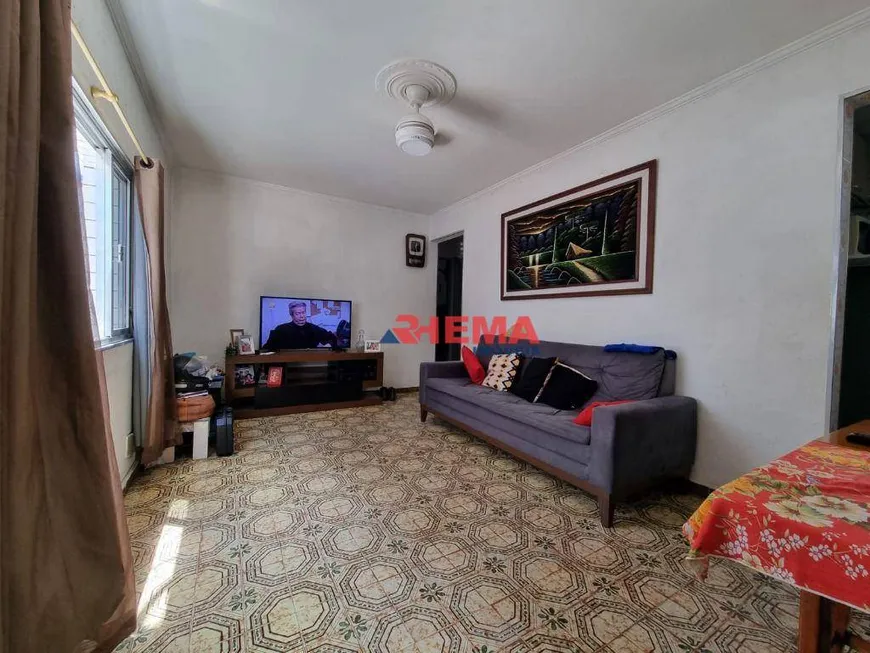 Foto 1 de Apartamento com 3 Quartos à venda, 55m² em Aparecida, Santos