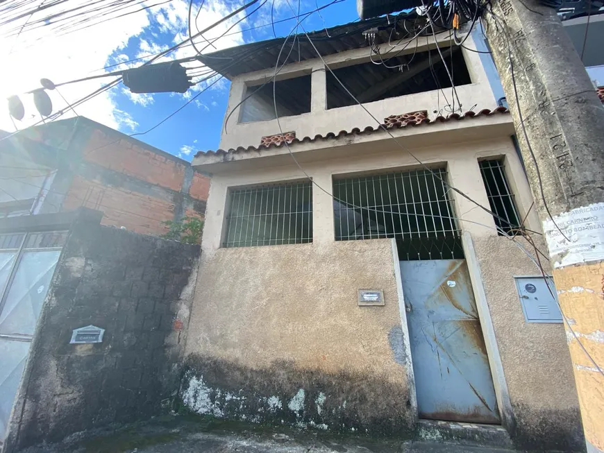 Foto 1 de Casa com 1 Quarto à venda, 72m² em Banco de Areia, Mesquita