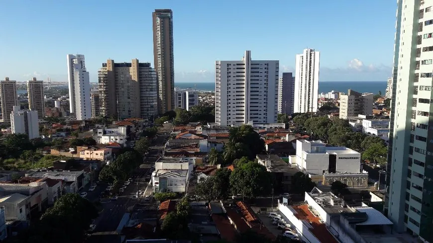 Foto 1 de Apartamento com 4 Quartos à venda, 270m² em Petrópolis, Natal