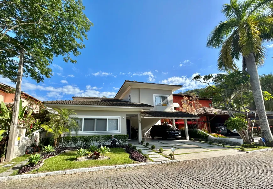 Foto 1 de Casa de Condomínio com 4 Quartos à venda, 310m² em Piratininga, Niterói