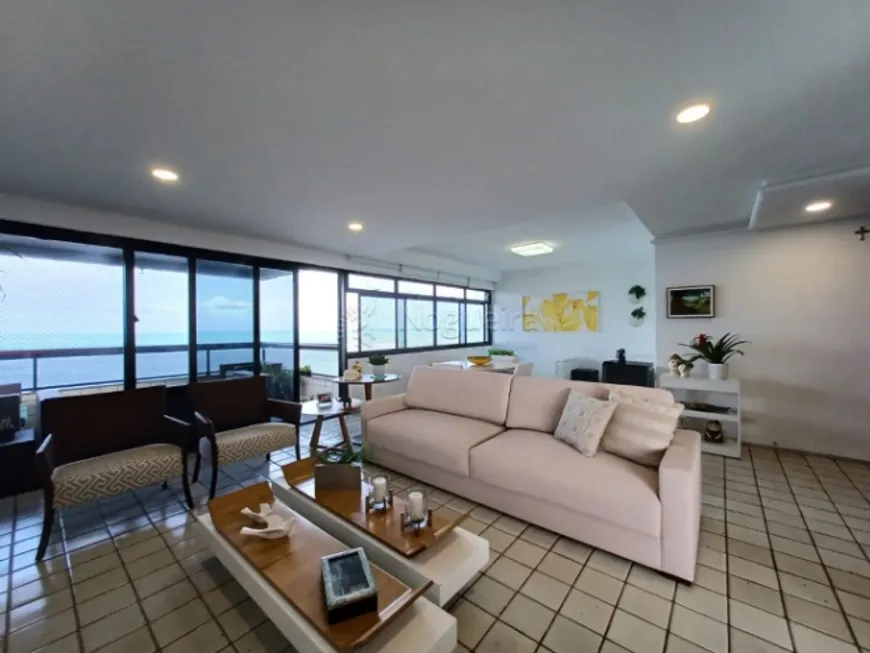 Foto 1 de Apartamento com 4 Quartos à venda, 284m² em Candeias, Jaboatão dos Guararapes