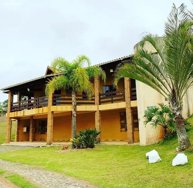 Foto 1 de Fazenda/Sítio com 6 Quartos à venda, 550m² em Maracatú, Guararema